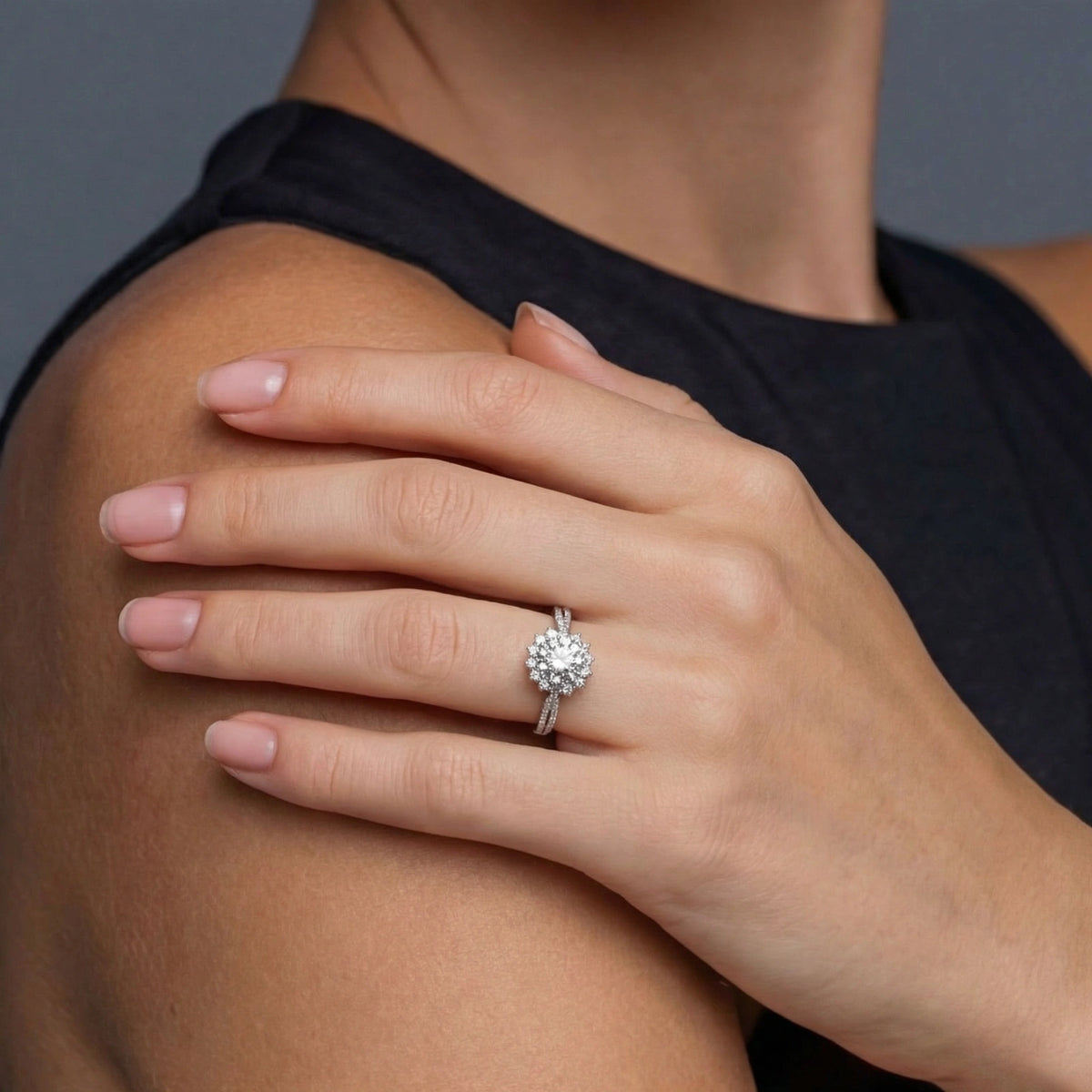 Sparkling Flower Ring
