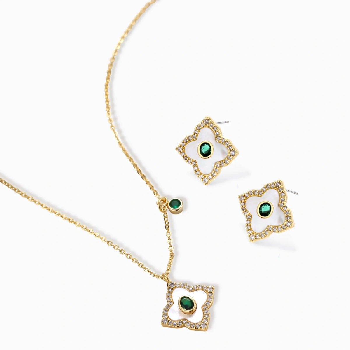 Vintage Emerald Plated Jewelry Set