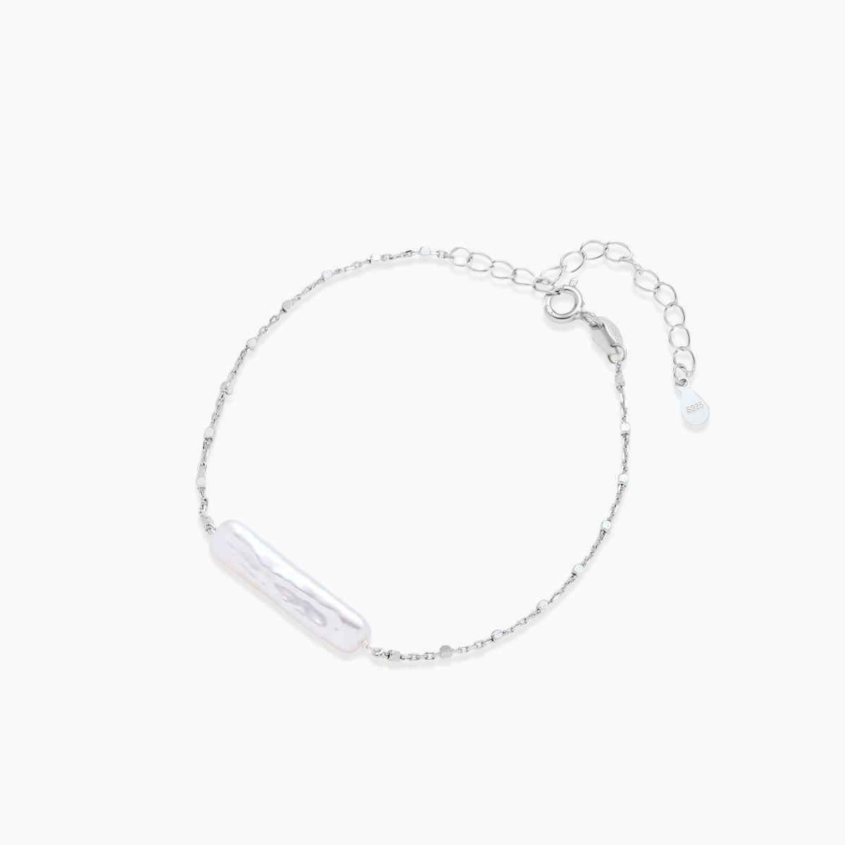 Pearl and Glow Bracelet