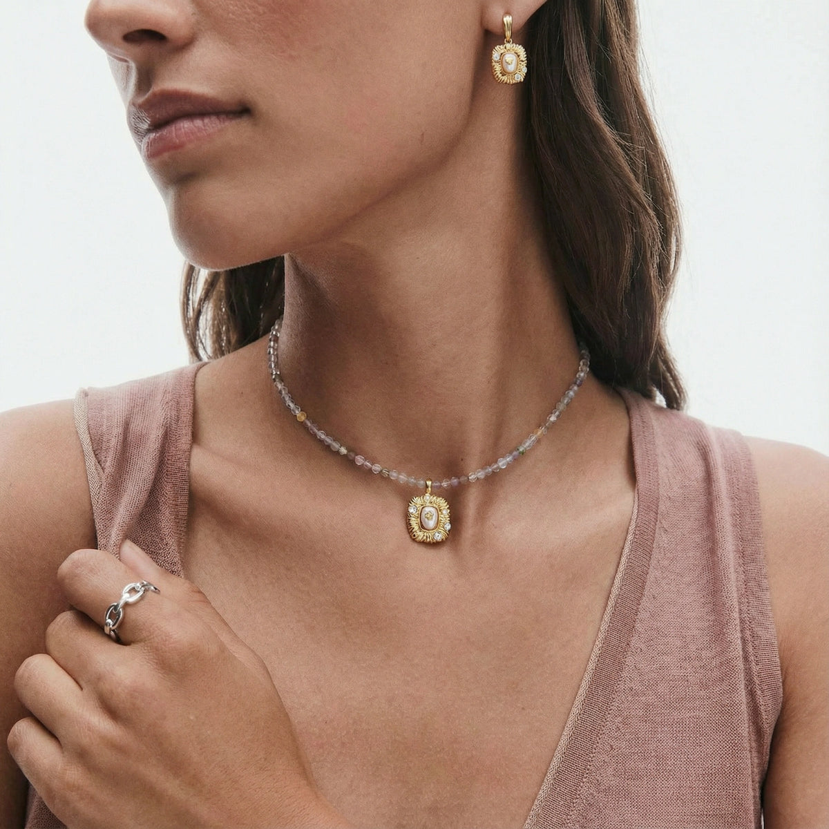 Magic Feel Gemstone Necklace